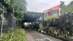 Ford Avenue (D10), Semi-Detached #504614461